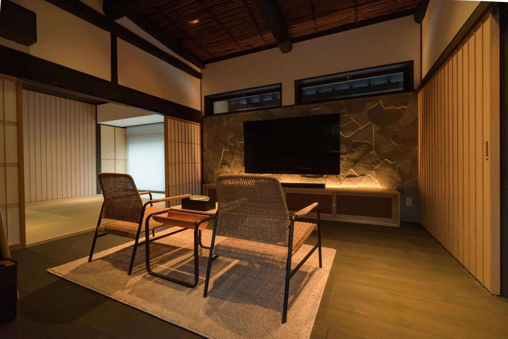 小塩の灯り 石垣の別荘 Ukiha Esterno foto